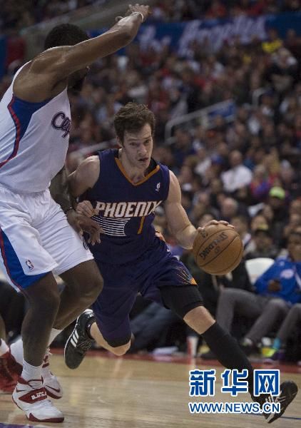 努力都显得 努力都显得